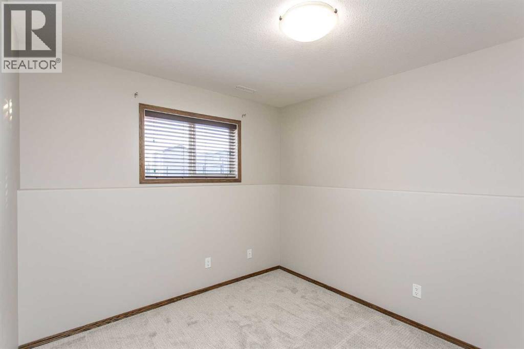 92 Iron Wolf Boulevard Property Photo 26