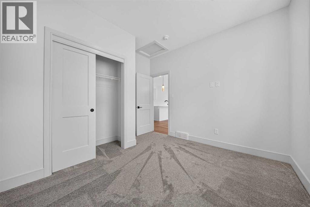 8631 25 Avenue Property Photo 21