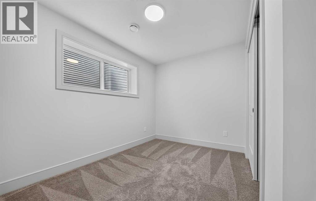 8631 25 Avenue Property Photo 42