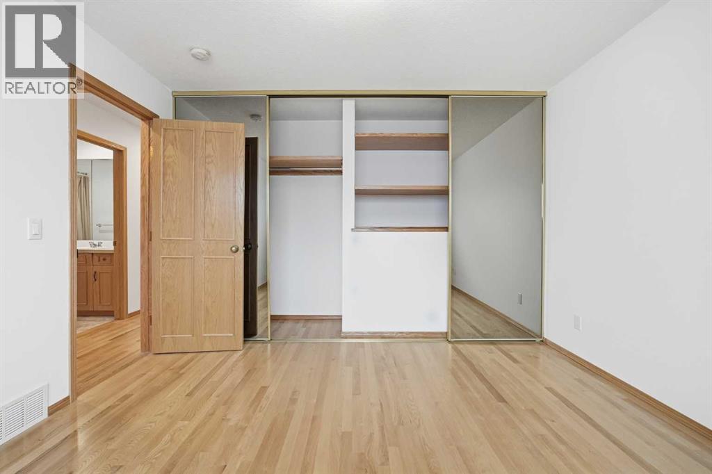 3433 33a Avenue Se Property Photo 16
