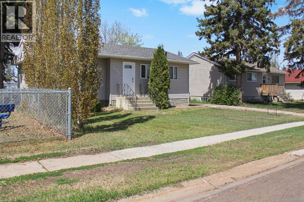 5110 51 Street Property Photo 3