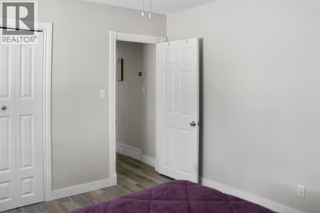 5110 51 Street Property Photo 13