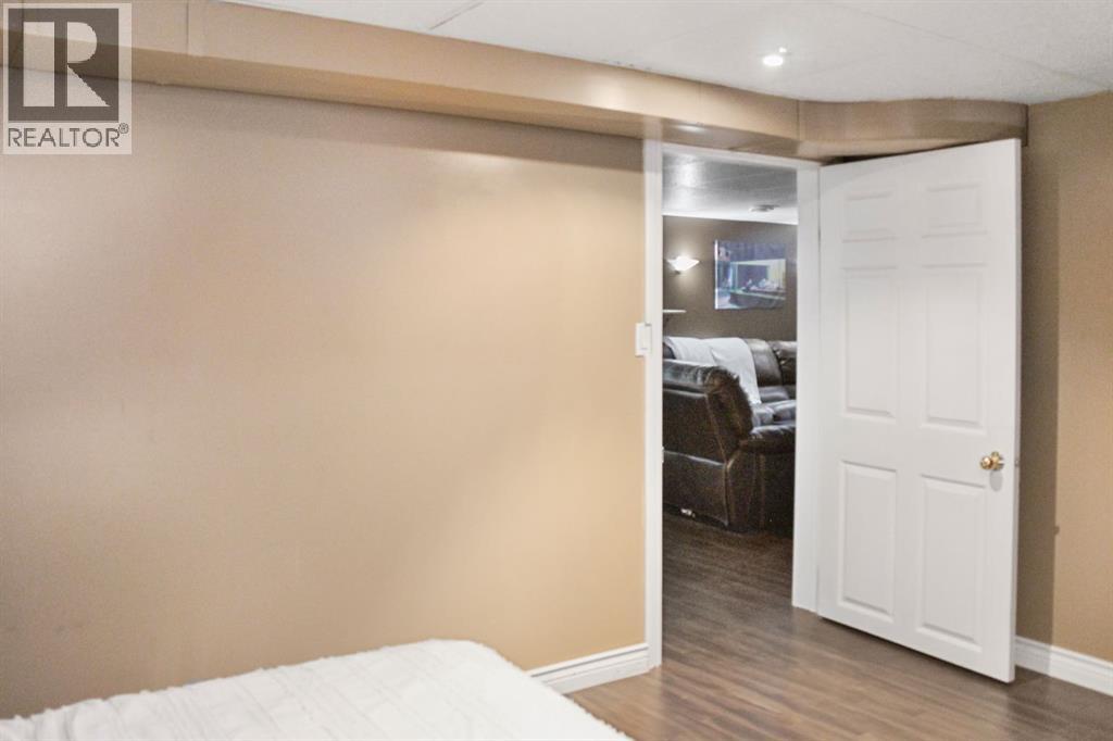 5110 51 Street Property Photo 20