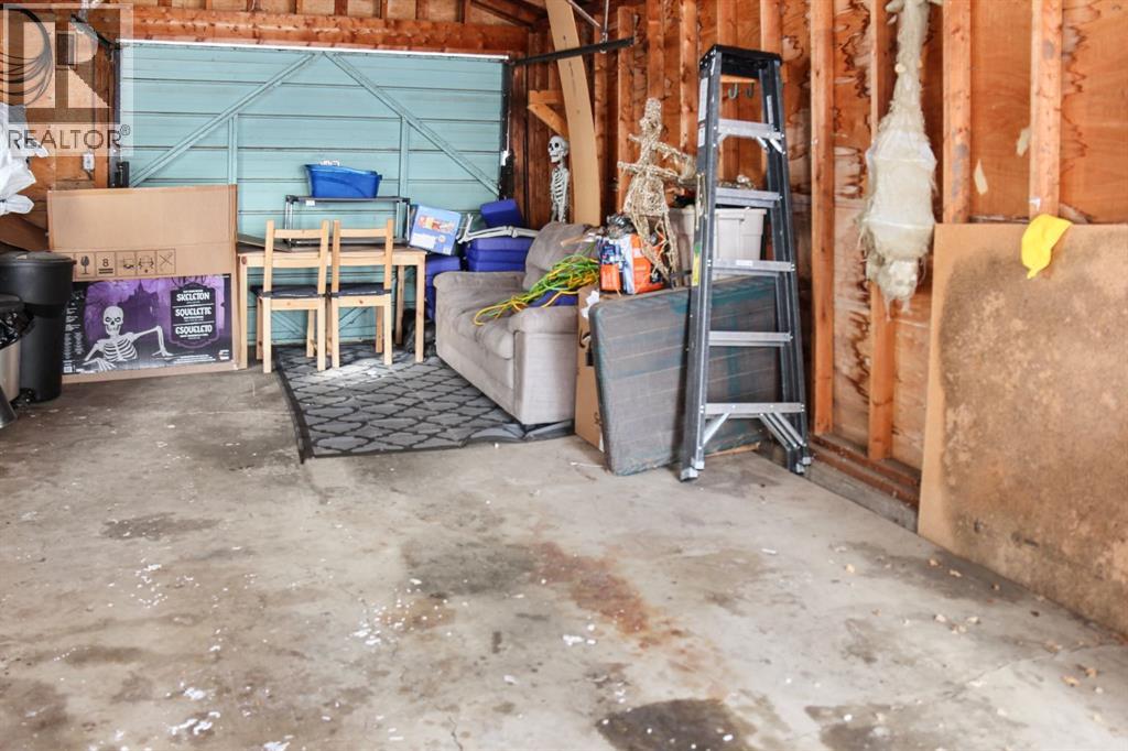 5110 51 Street Property Photo 28