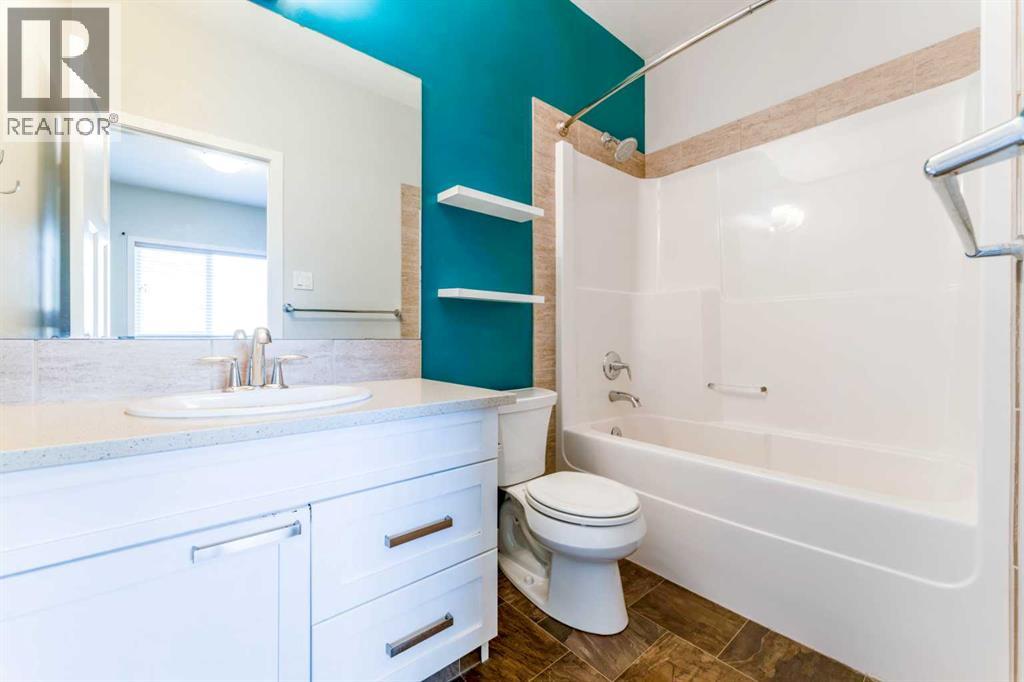 352 Crocus Terrace W Property Photo 21