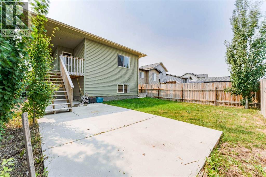 352 Crocus Terrace W Property Photo 30