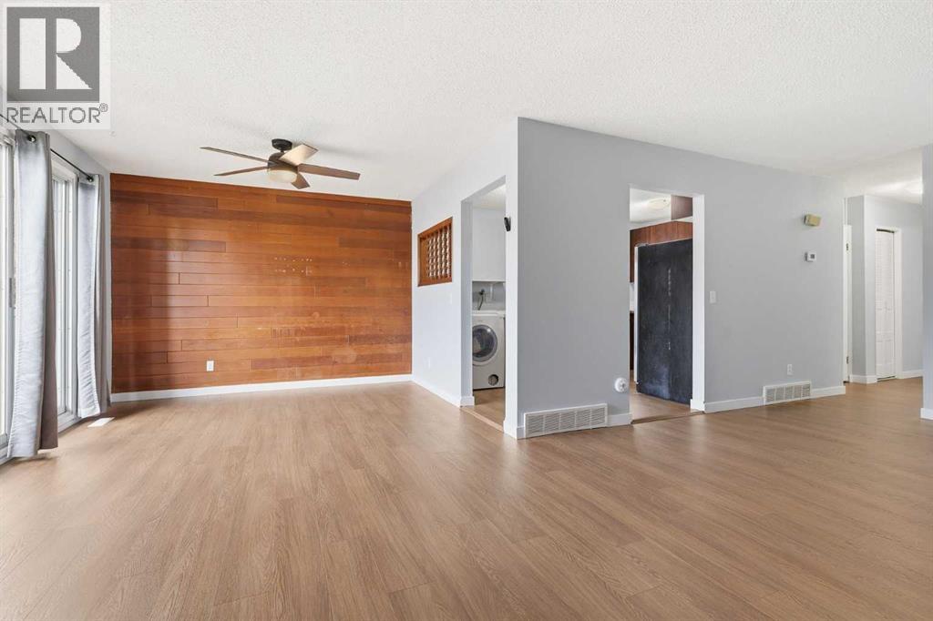 15 Doverville Way Se Property Photo 2