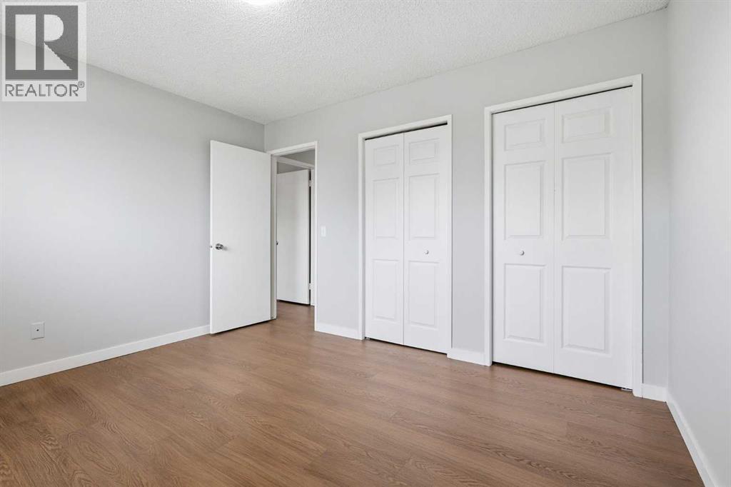 15 Doverville Way Se Property Photo 13