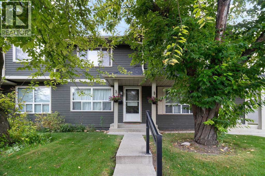 321 Queenston Heights Se Property Photo 2