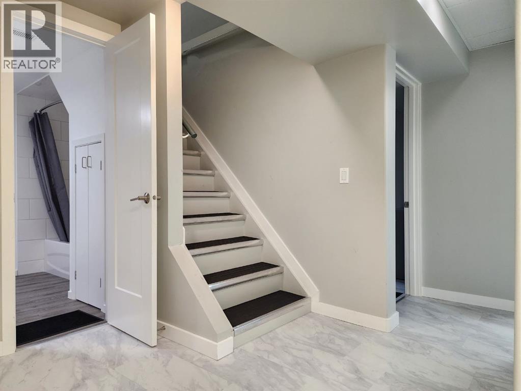 5122 5th Street W Property Photo 20