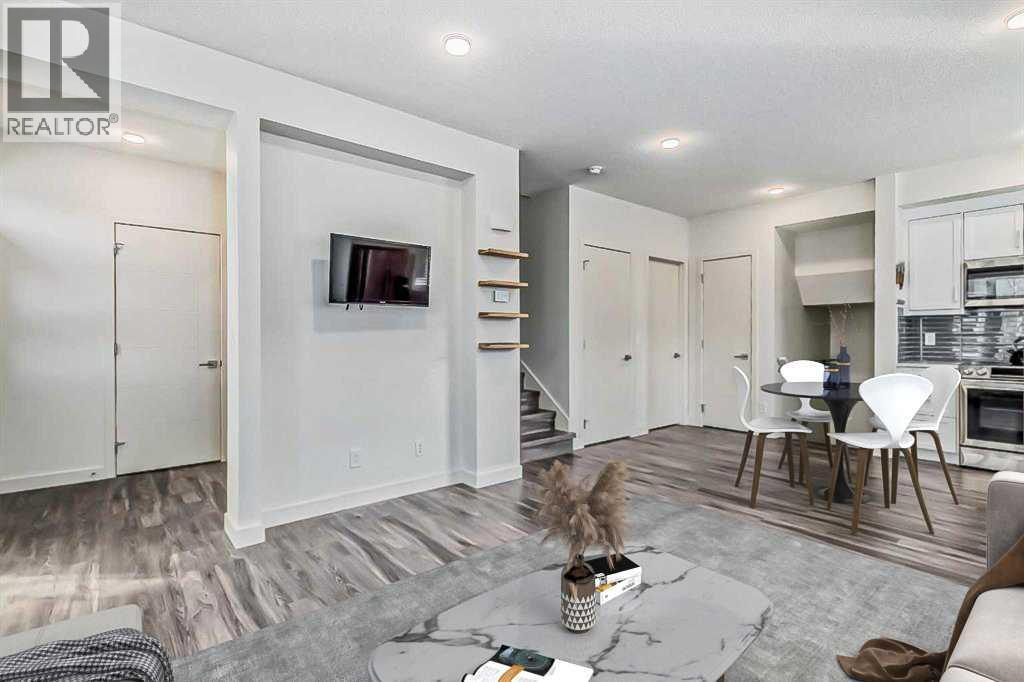 100 Walgrove Court Southeast Property Photo 5