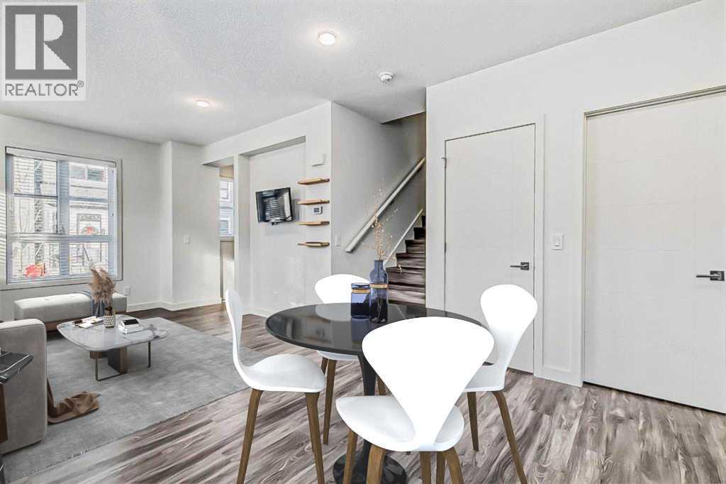 100 Walgrove Court Southeast Property Photo 7