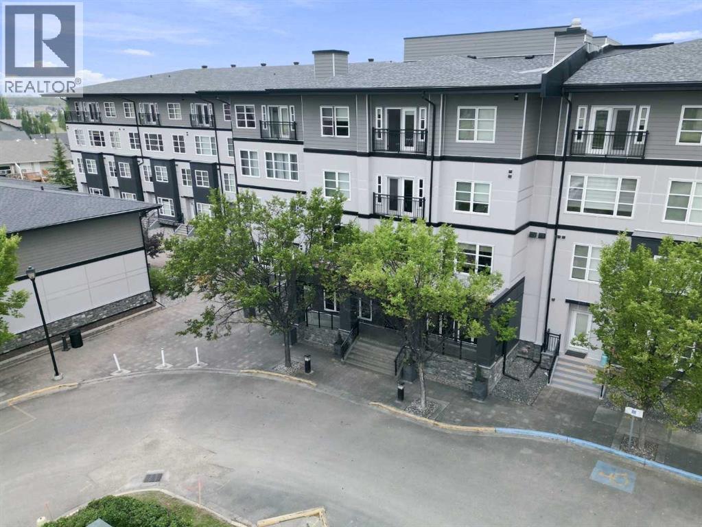 2660 22 Street Property Photo 1