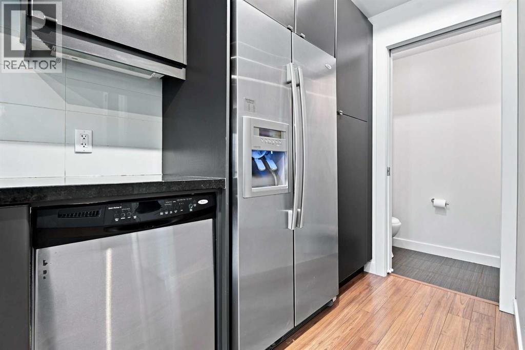 2660 22 Street Property Photo 10