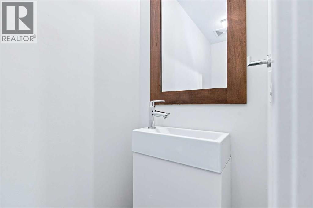 2660 22 Street Property Photo 17