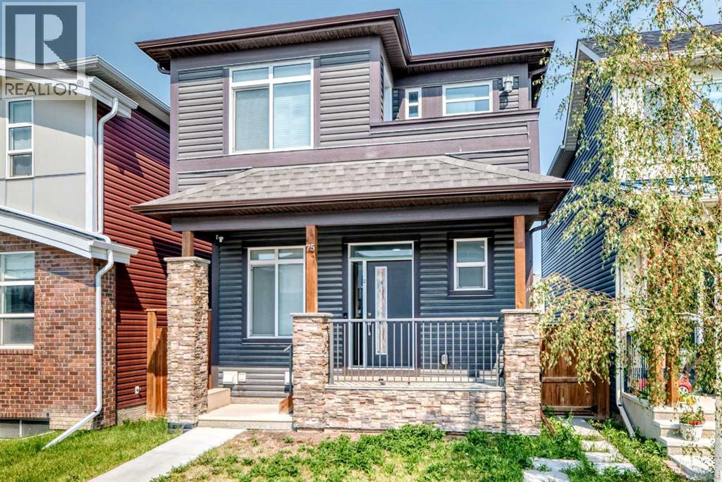 75 Howse Crescent NE Property Photo 1