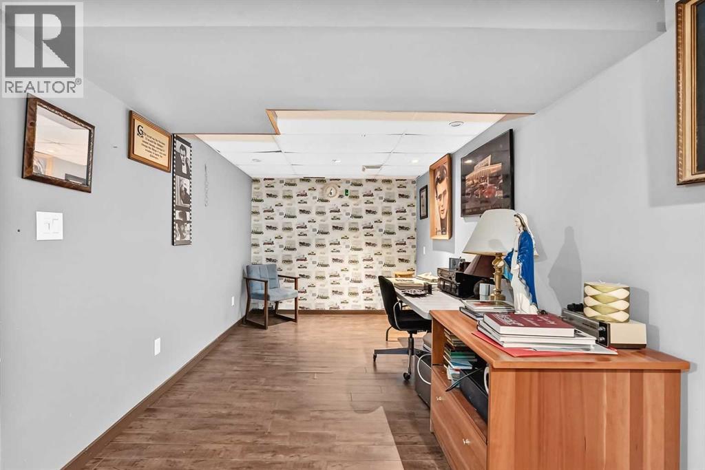 728 Willacy Drive Se Property Photo 19