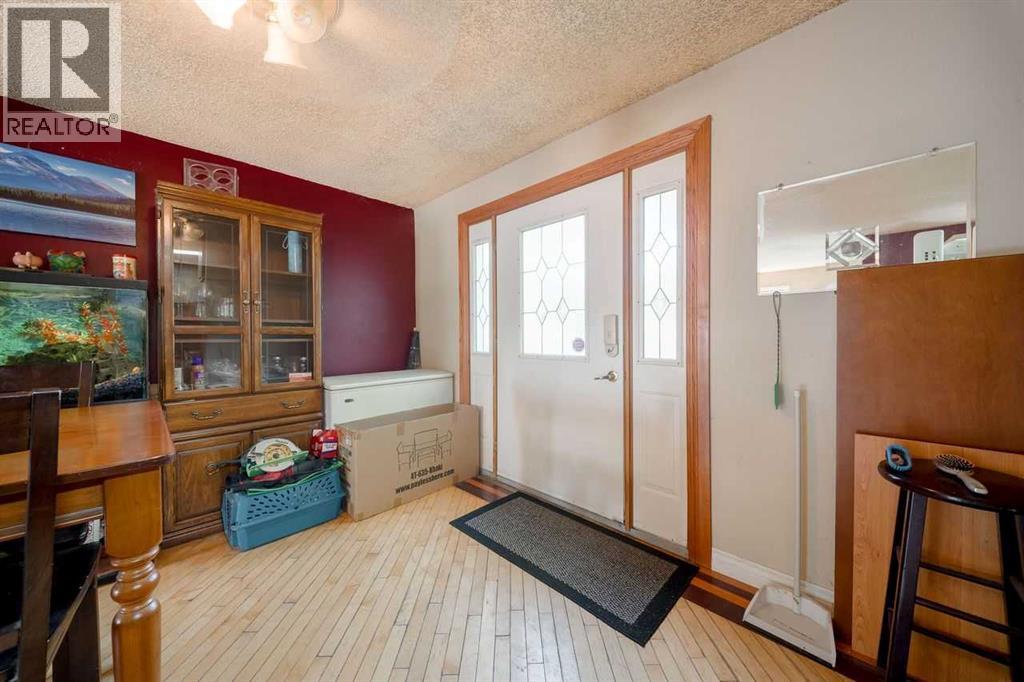 3603 29a Avenue Se Property Photo 3