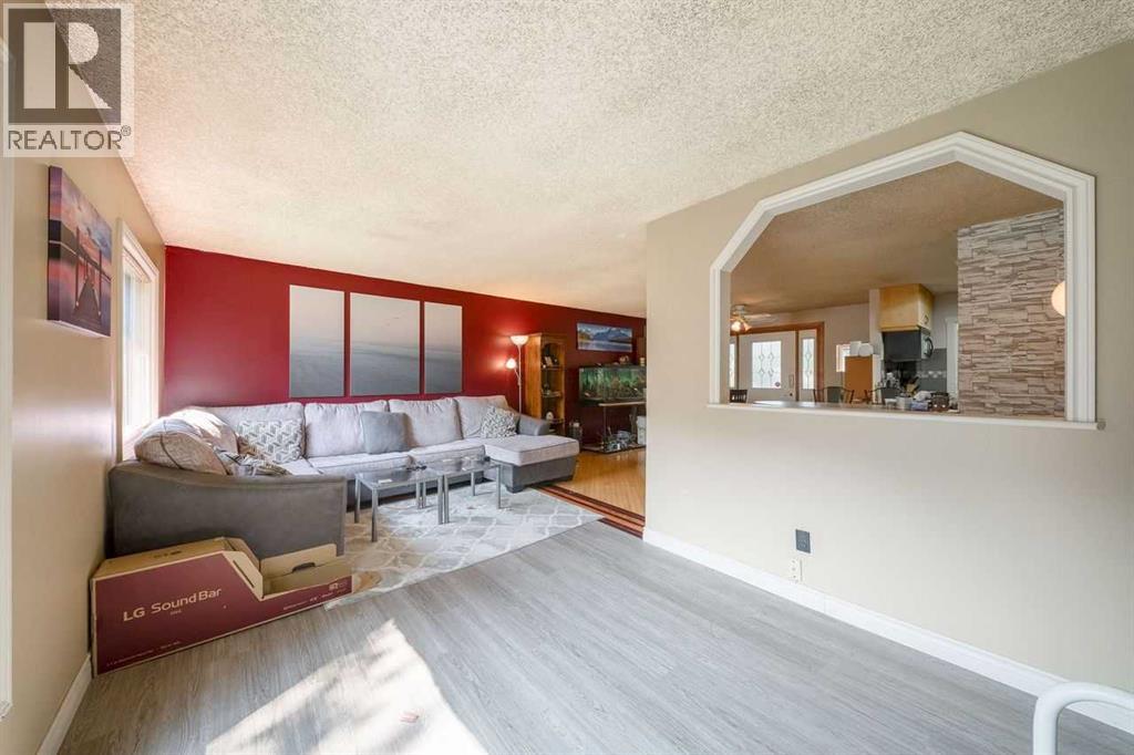 3603 29a Avenue Se Property Photo 5