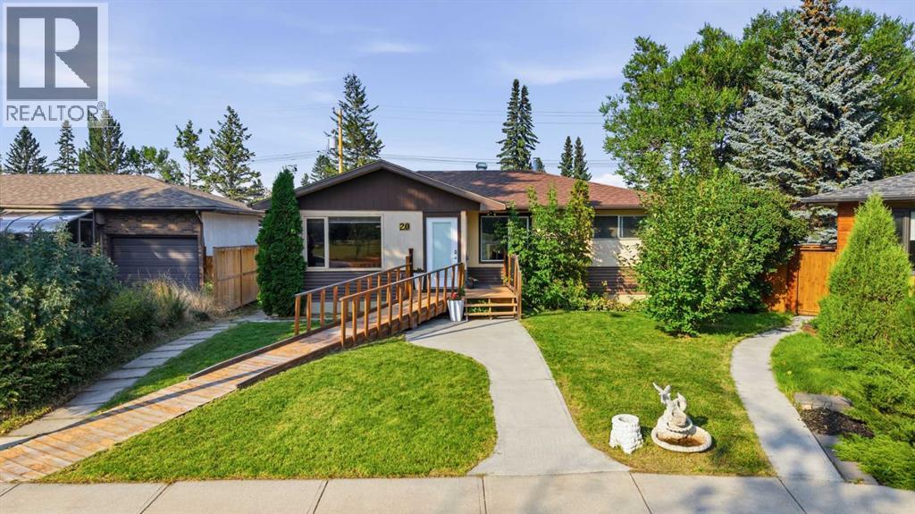 20 Rossburn Crescent Sw Photo de la propriété 1