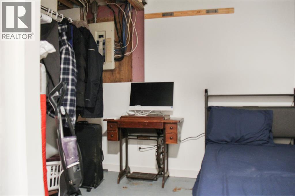 216 Sanden Street Property Photo 27