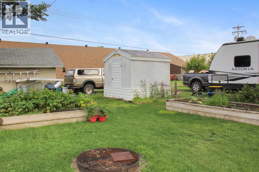 216 Sanden Street Property Photo 46
