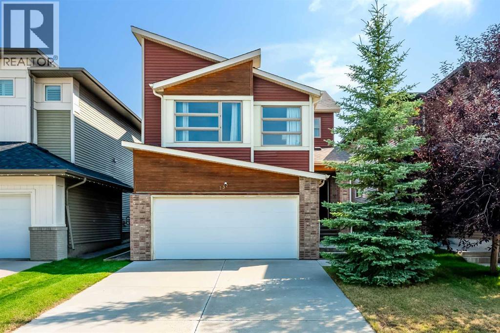 232 Walden Heights Se Property Photo 1