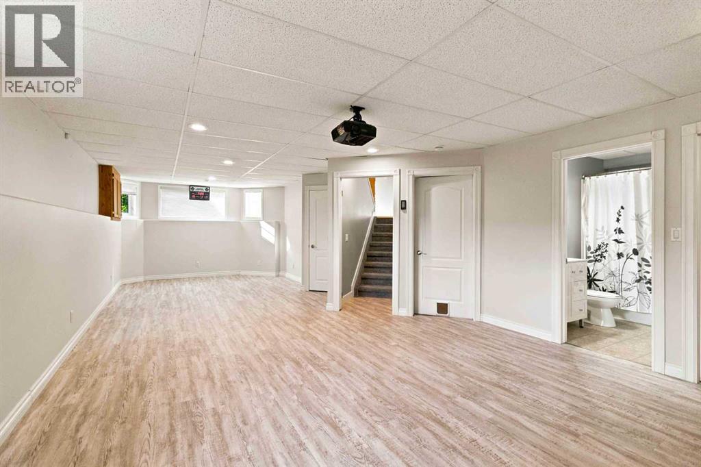 104 Dickey Bay Property Photo 25