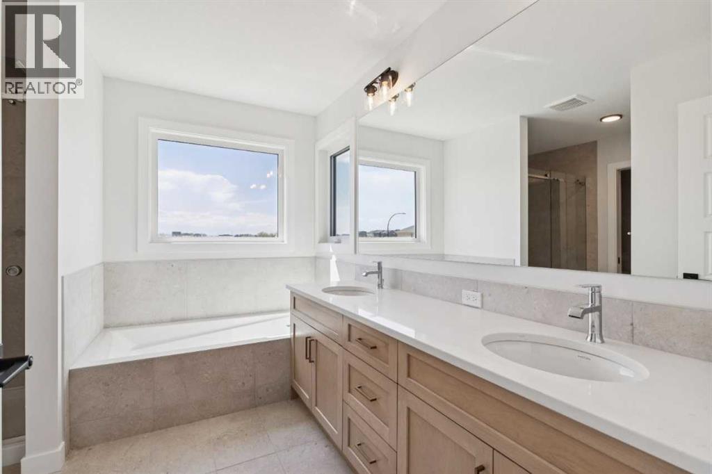 462 Bighorn Avenue Sw Property Photo 27