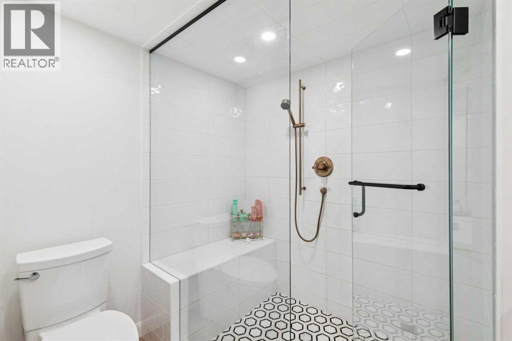 84 Edenstone Way Nw Property Photo 38