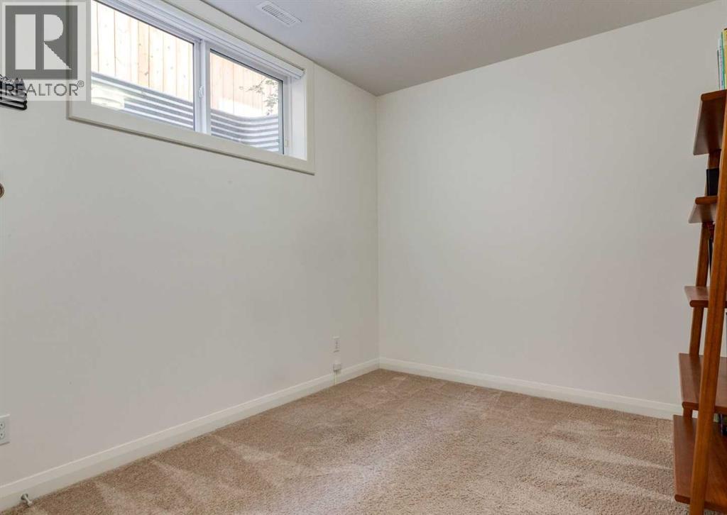 2427 2 Avenue Northwest Property Photo 38