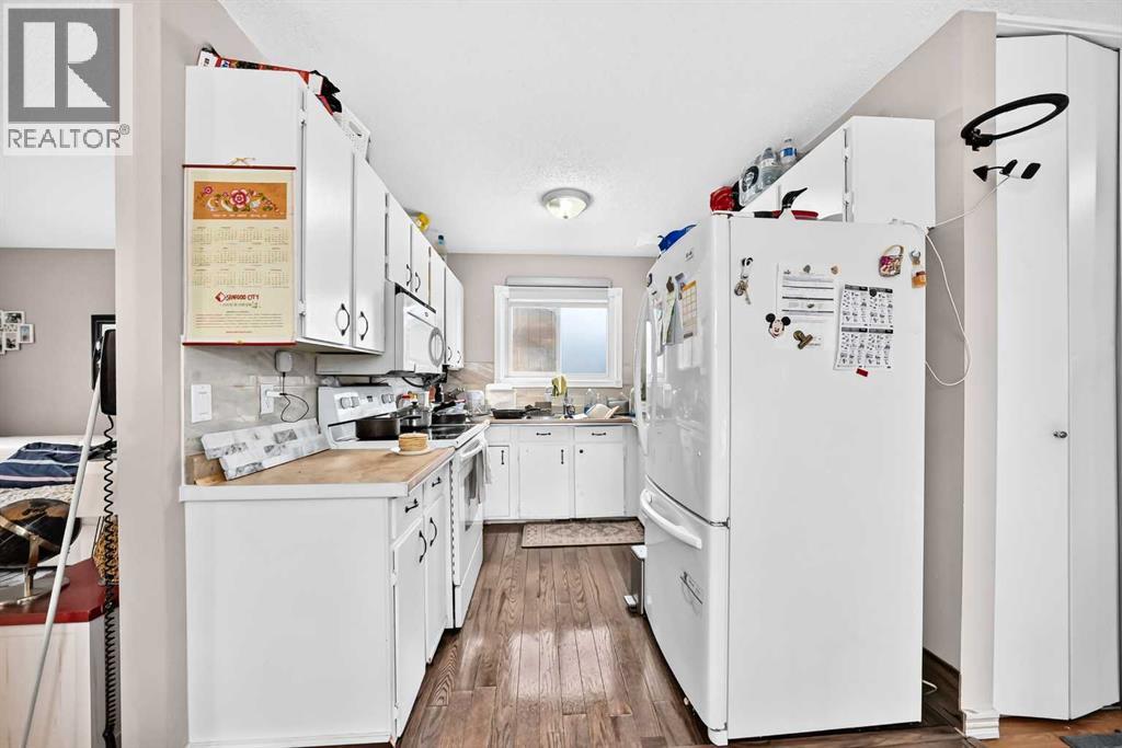 39 Aberdare Way Ne Property Photo 5