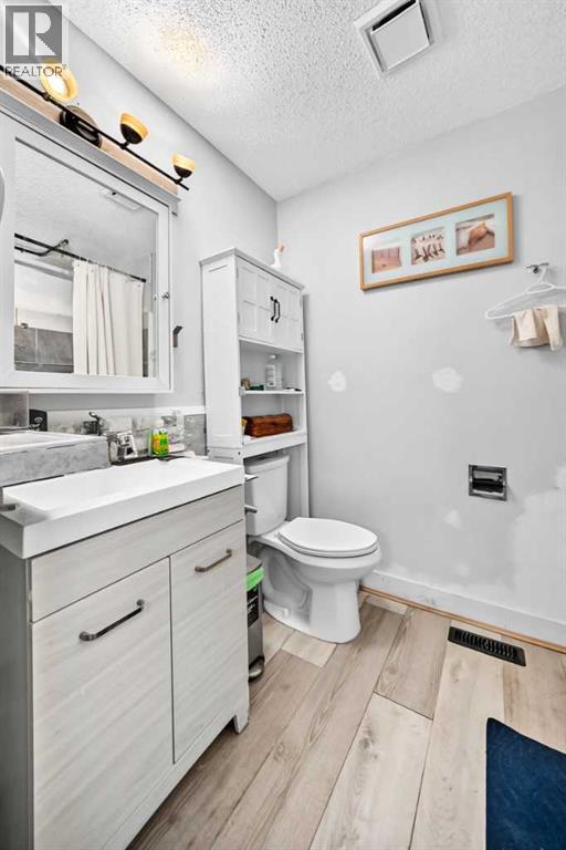 39 Aberdare Way Ne Property Photo 10