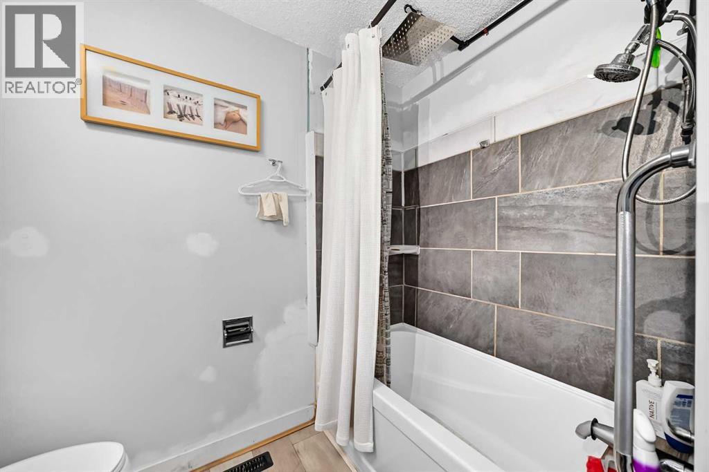 39 Aberdare Way Ne Property Photo 11
