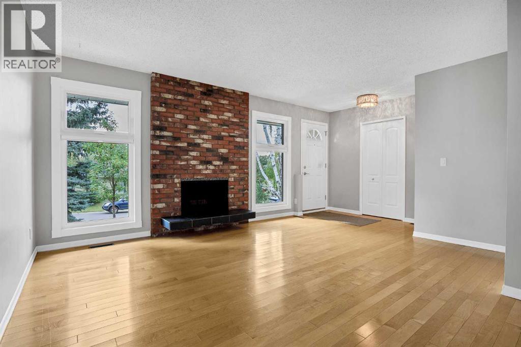 1307 56 Avenue Nw Property Photo 4