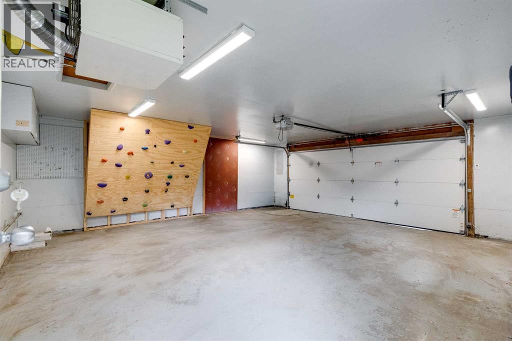 1307 56 Avenue Nw Property Photo 32