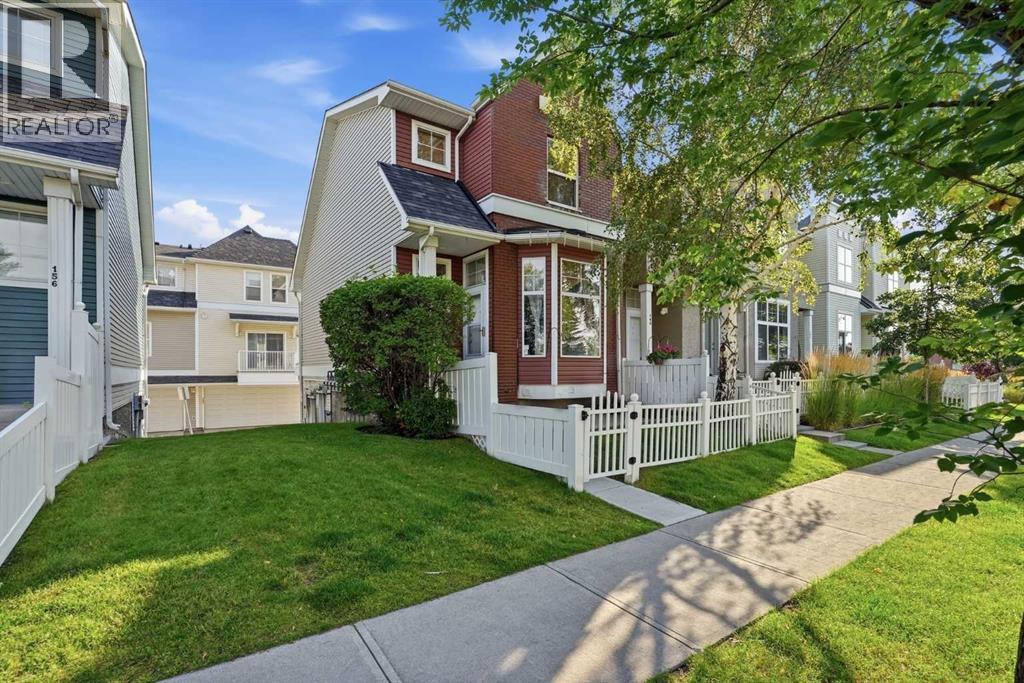 160 Promenade Way Se Property Photo 1