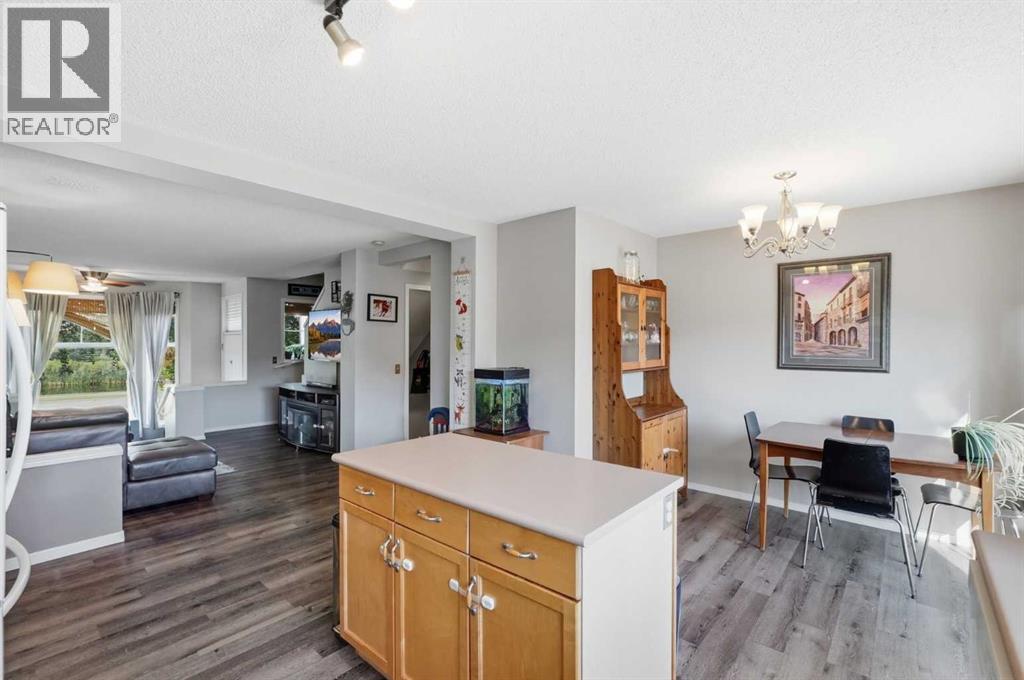 160 Promenade Way Se Property Photo 11