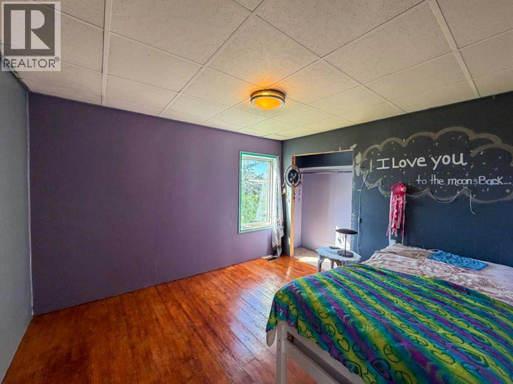 126 3 Street Se Property Photo 5