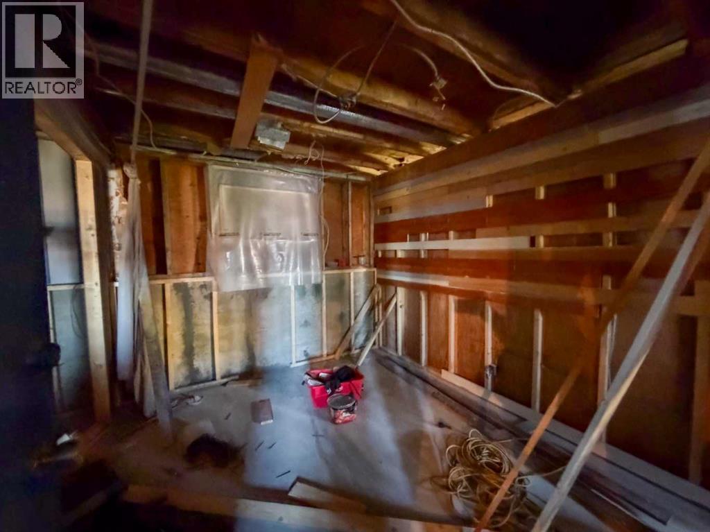 126 3 Street Se Property Photo 14