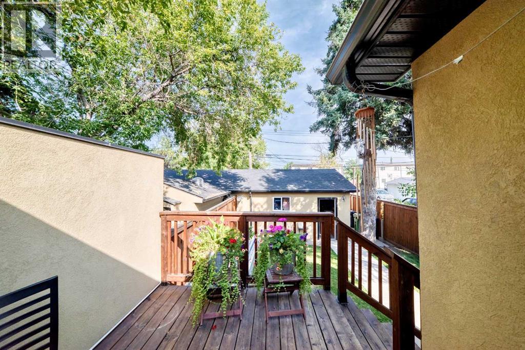 7616 23 Street Se Property Photo 8