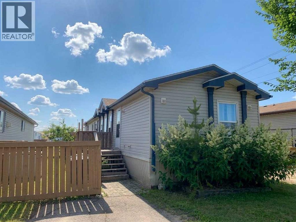 9011 88 Avenue Property Photo 1