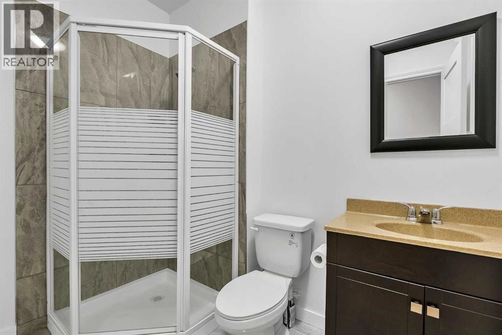 154 Redstone Common Ne Property Photo 37