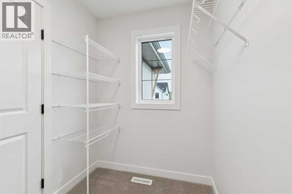 139 Fireside Close Property Photo 32