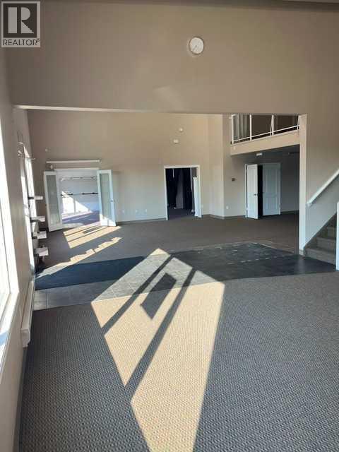 3295 Dunmore Road Southeast Property Photo 2