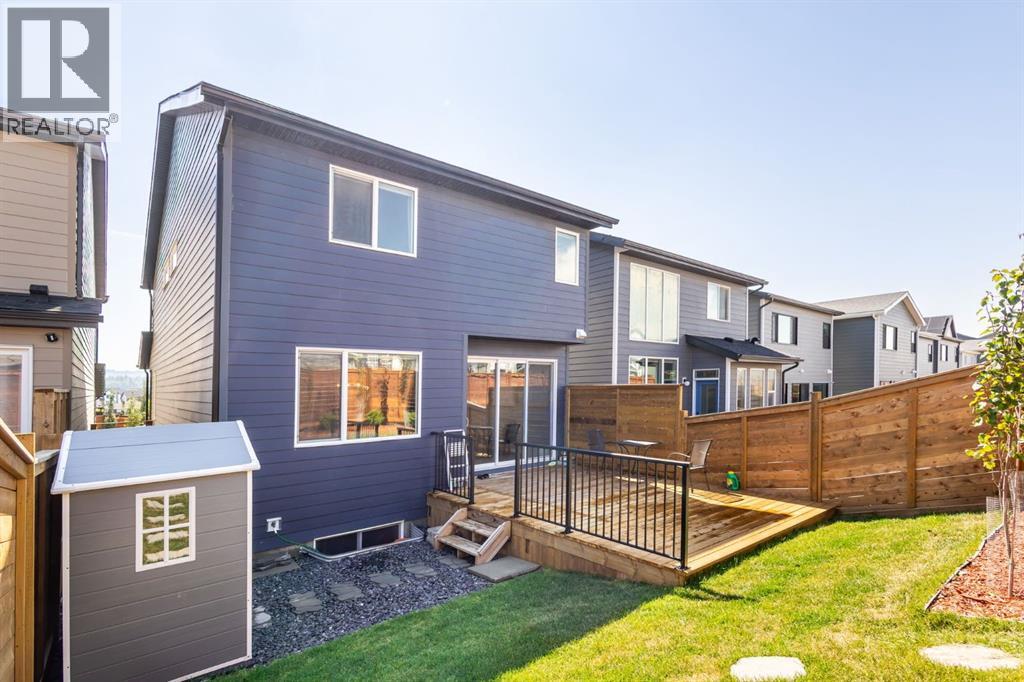147 Royston Rise Nw Property Photo 31