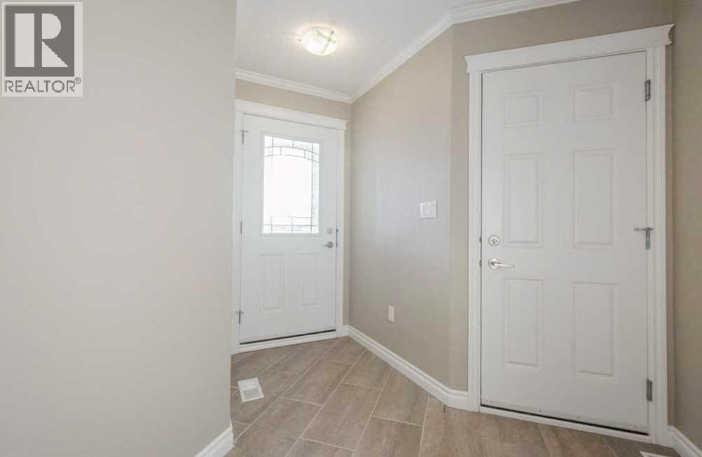 5215 52 Street Property Photo 2