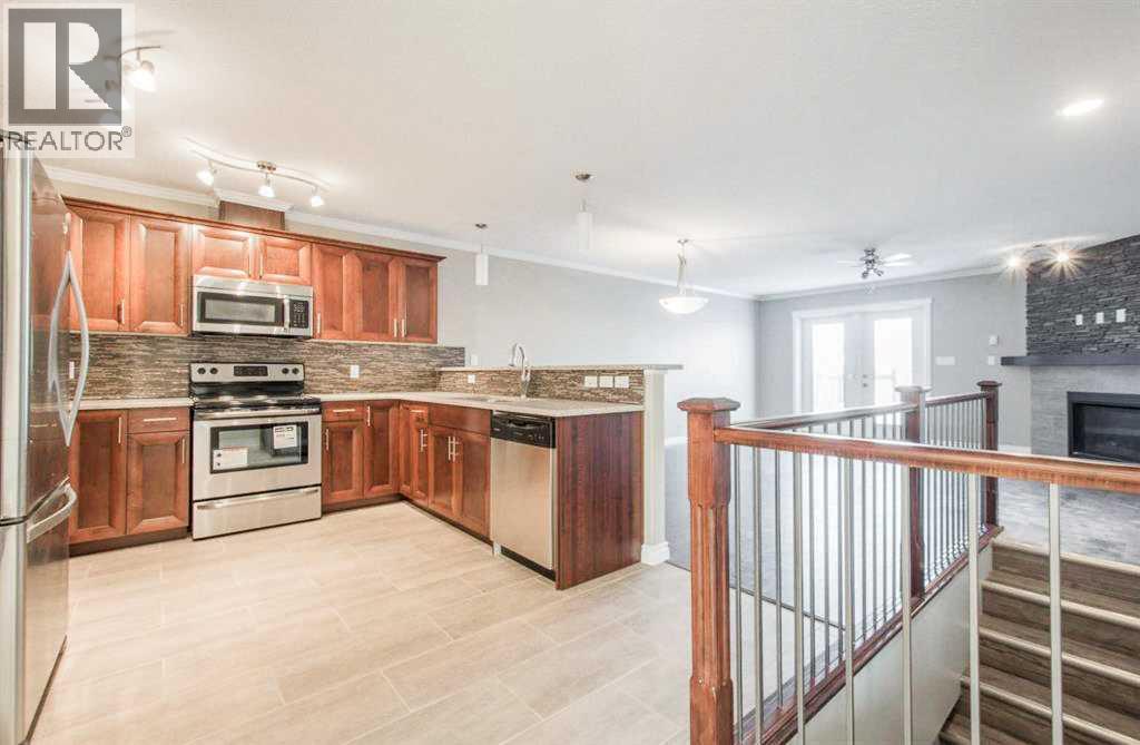 5215 52 Street Property Photo 3