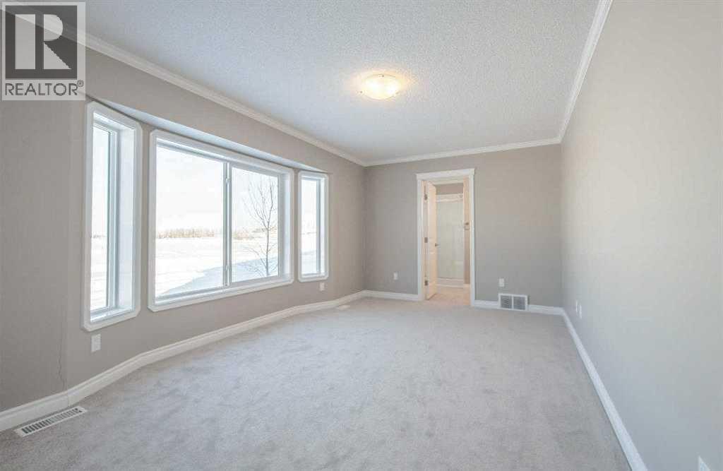 5215 52 Street Property Photo 32