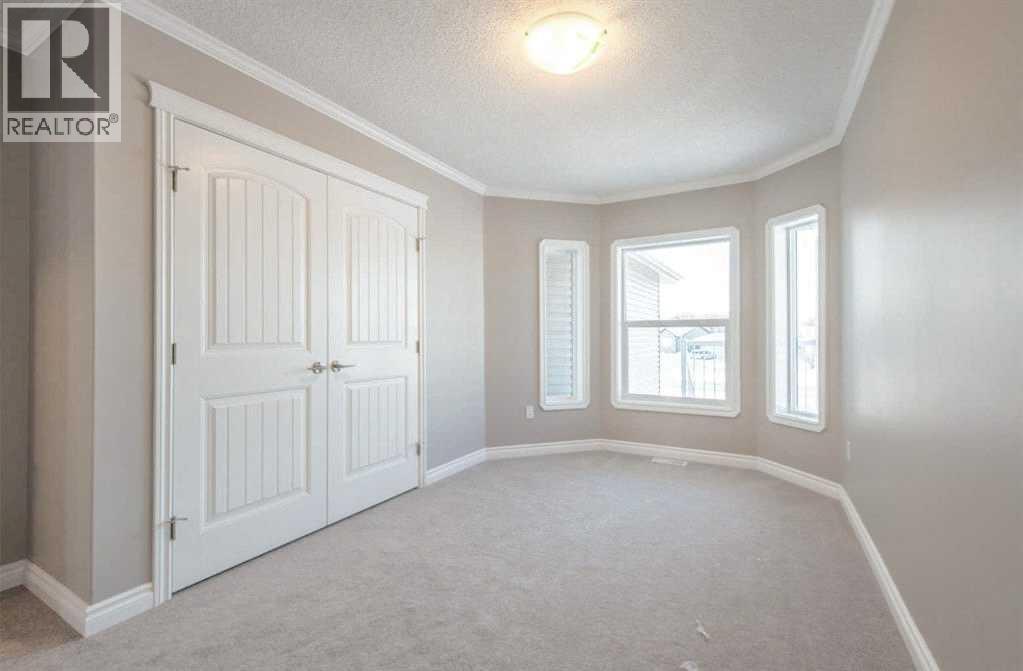 5215 52 Street Property Photo 39
